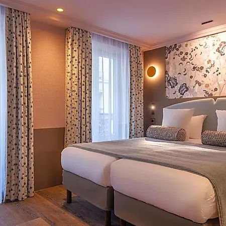 Maison Axel Opera Отель 3*