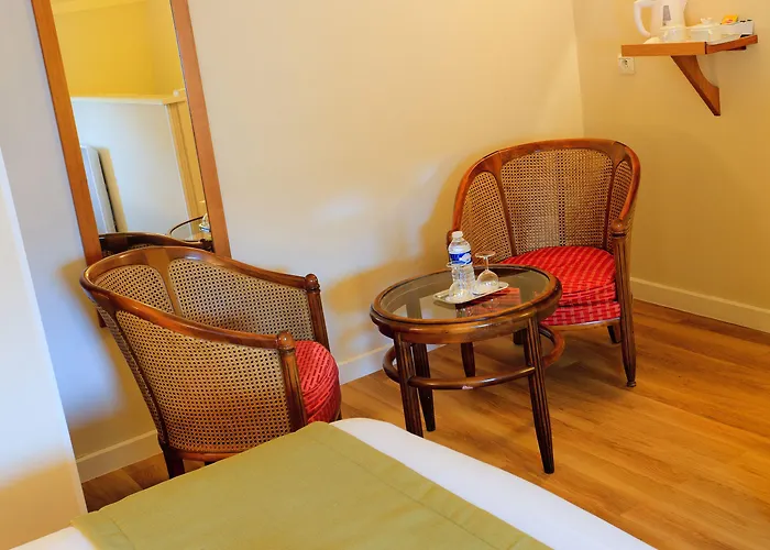 Hotel Maison Axel Opera 3*