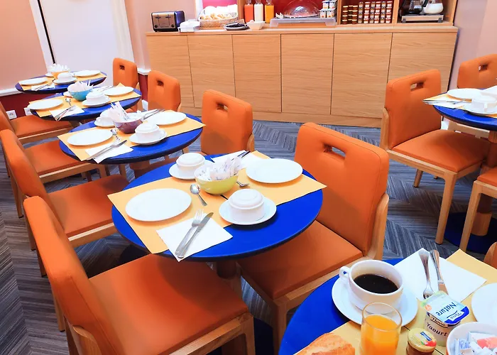 Hotel Maison Axel Opera Paris